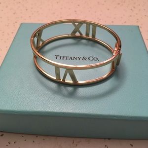 Tiffany & Co. 18Kt Gold Atlas Open Hinged Bangle
